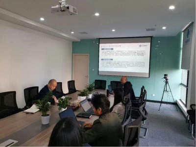 计算机学院院长叶志伟带队赴依据数据科技调研移动互联网研发与维护